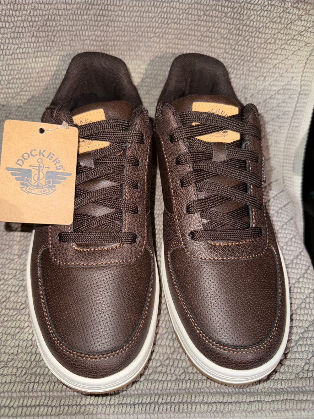 Dockers Men’s Dark Brown Low-Top Leather Sneakers